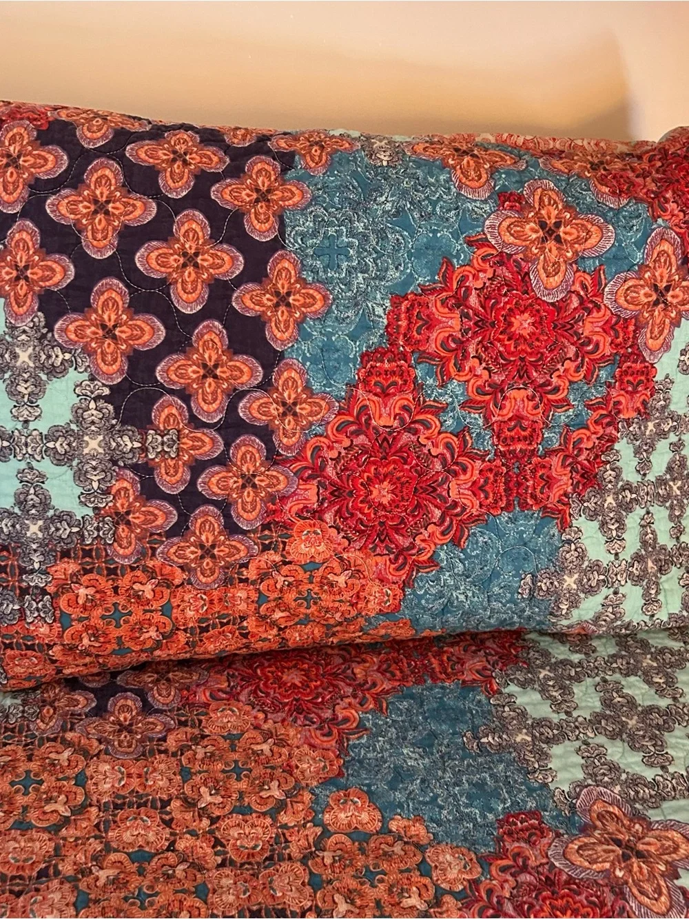 Bohemian Style Twin Quilt & Sham